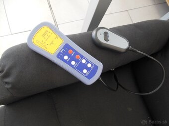 Polohovacie a masážne kreslo. - 2