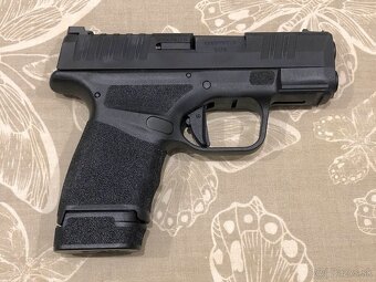 Predám pištol HS H11 (Hellcat) 9x19 - 2