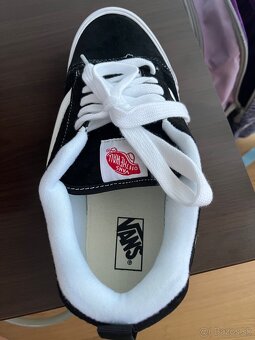 Vans - 2