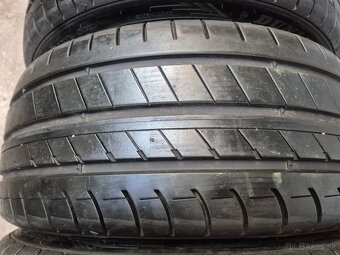 205/40 r18 letné 4 ks DUNLOP dezén 7,6 - 7,4 mm DOT2021 - 2