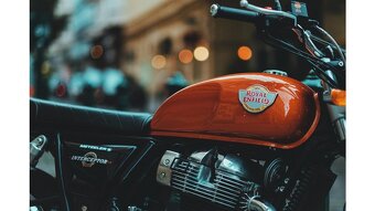 Royal Enfield Interceptor 650 - 2