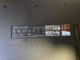 Asus X555L - 2