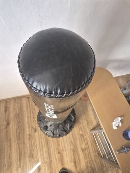 Predam boxovací mech - 2