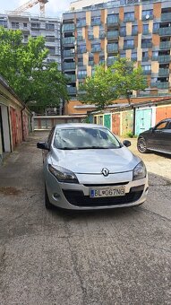 Renault Megan III - 2