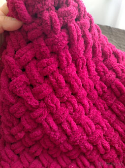 nova velka 145x200 pletena deka Vinova - 2