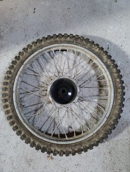 Koleso na Čz 150c - 2