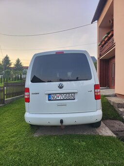 Predam Volkswagen caddy 1,6 TDI 75KW - 2