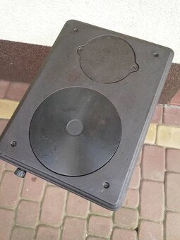 Liatinova pec kachle Jotul 600 - 2