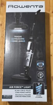 Predám vysávač rowenta RH6545WH - 2