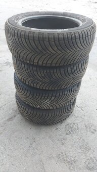 Pneu 205/55R16 celoročné - 2