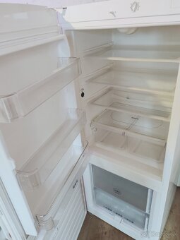 Predám chladničku Whirlpool 147cm - 2