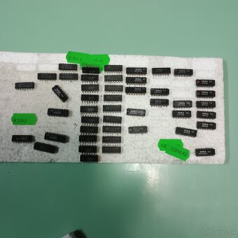 Tesla integrované obvody - 2