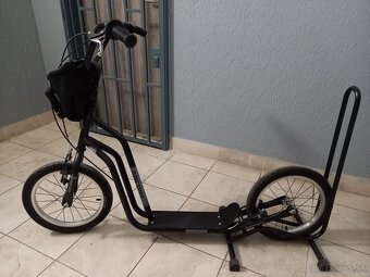 Cestná kolobežka - 2