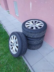 Dunlop letne pneu s diskami - 2