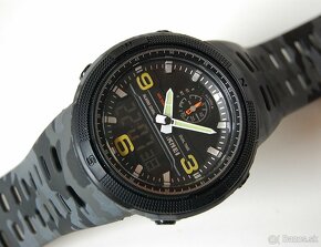 SKMEI 1655 Military Elektronic Dual Time vodotesné hodinky - 2