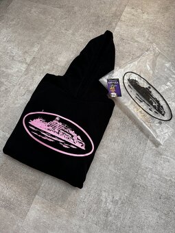 Corteiz Alcatraz V2 Hoodie - Black/Pink - 2