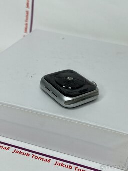 Apple Watch SE 2020 44mm Silver - 2