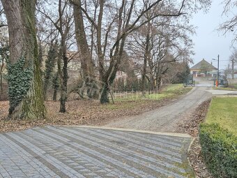 Lukratívny stavebný pozemok v parku pri potoku, nádher… - 2