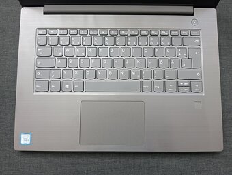 predám Lenovo V330 , Intel® Core™i5, 20gb ram , Win 11 - 2