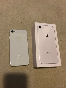 Predám iPhone 8 64gb. - 2