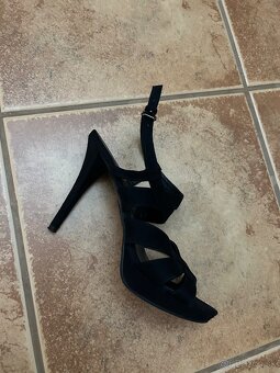 Damske sandale 37-38 - 2