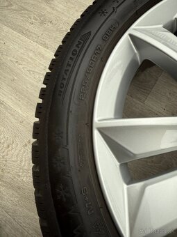R17 ORIG.ZIMNÍ KOLA VOLVO V60/S60 225/50/17 DOT24 - 2