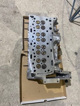 Hlava BMW N47N 2.0D 135kw - 2