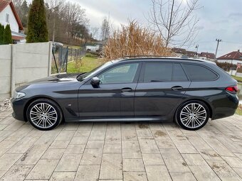 BMW 540iXDrive 245kW Touring M-paket Maximální výbava - 2