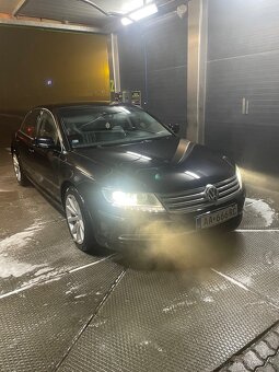 Volkswagen Phaeton 3.0 V6 - 2