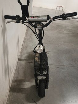 Elektrická kolobežka - 2