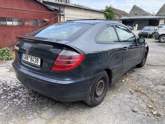 Mercedes C180 - 2