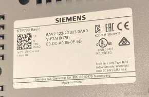 SIEMENS SIMATIC HMI KTP700 Basic 6aV2 123-2GB03-0AX0 - 2