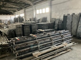 BETONOVY PLOT - FORMY - 2