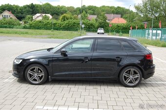 Audi A3 Sportback - 2