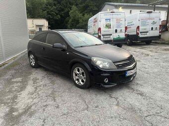 Opel Astra gt - 2