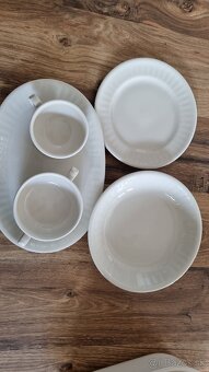 Porcelanovy set - 2