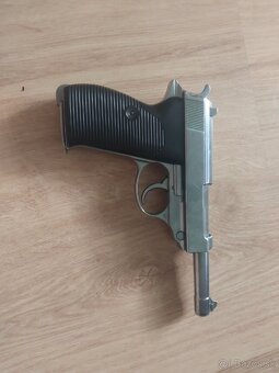 Predám P38 - 2