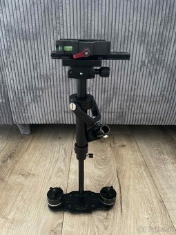 Predám stabilizátor Steadicam - 2
