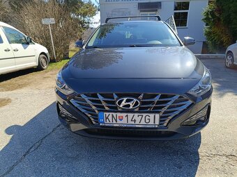 Hyundai i30 Hatchback 1.5 DPI BENZÍN Family SR 2023 - 2