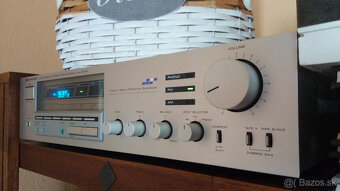 Predám krásny vintage receiver Kenwood KR810 (r.v. 1982) - 2