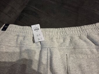 Nove panske teplaky abercrombie fitch velkost XL - 2