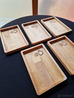 Predám nové drevené servírovacie tácky - 2