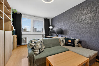 Predaj 2-izbový byt po čiastočnej rekonštrukcii, Dúbravka Pr - 2