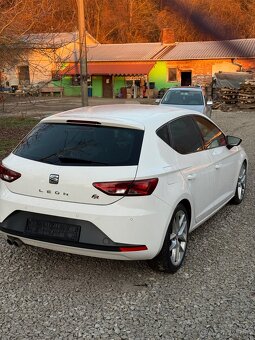 Rozpredam Seat Leon FR 2.0 TDi 135kw 5F .  Kod motora : CUPA - 2