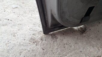 Predám predné dvere vw T4 bez hrdze - 2