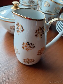 Zlatá kávová súprava. - 2
