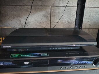 Playstation 3 superslim - 2