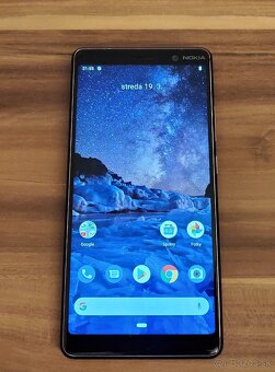 Nokia 7 Plus - 2