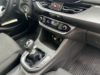 Hyundai i30 combi na predaj - 2