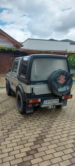 Suzuki Samurai - 2